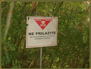 МИНЕ НЕ ПРЕТЕ БУЈАНОВЦУ И ПРЕШЕВУ