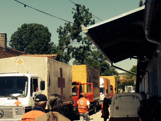 ИЗ БУЈАНОВАЧКОГ ЦРВЕНОГ КРСТА КРЕНУЛО ПЕТ КАМИОНА ПОМОЋИ