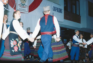 DYERTË GJËRË TË HAPURA