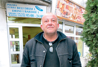 GREEK NATIONAL SETTLED IN PRESEVO