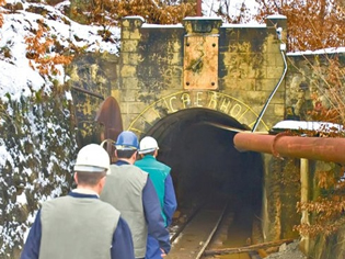 РУДАРИ РУДНИКА „ЛЕЦЕ“ У ШТРАЈКУ