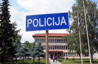 BUJANOC: ËSHTË VJEDHUR MAKINA PËPARA POLICISË