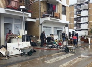 NO DANGER OF AN OUTBREAK OF DISEASES AFTER FLOODS