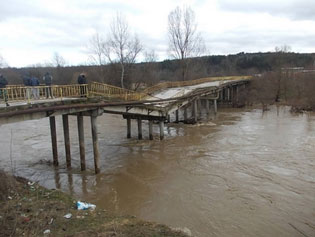 СТРАДАО И МОСТ КОД БУЈАНОВЦА