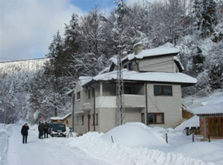 KOHË E KEQE NË MEDVEGJË DHE LEBAN