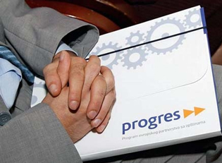 ПОМОЋ РАЗВОЈУ ЖЕНСКОГ БИЗНИСА