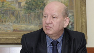 КОЛАЧИ ЗА ДРЕСОВЕ