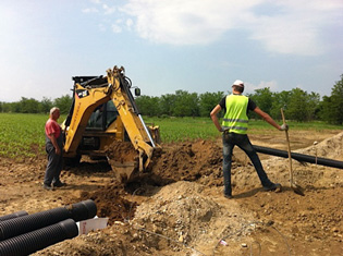 ТРИ И ПО МИЛИОНА ЕВРА ЗА ИНФРАСТРУКТУРНЕ ПРОЈЕКТЕ НА ЈУГОИСТОКУ И ЈУГОЗАПАДУ СРБИЈЕ