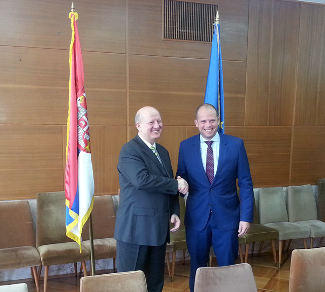 СТАНКОВИЋ И ФРAНКЕН О ПИТАЊУ ИМИГРАНАТА