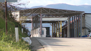 HAPJA E KALIMIT ADMINISTRATIV NË RRUGËN MEDVEGJË – KAMENICË TË KOSOVËS