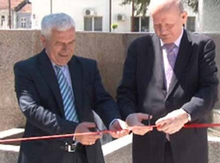 ËSHTË PËRFUNDUAR REKONTRUKTUIMI I SHESHIT KARAGJORGJE PETROVIQ NË BUJANOC