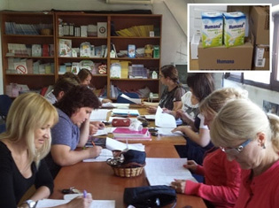 MOTRAT MEDICINALE NGA VRAJA NË AKSIONIN PËR T’I NDIHMUAR EMIGRANTËT NË PRESHEVË