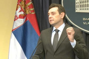 WE NEED ASSISTANCE WITH MIGRANTS