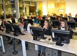 VIZITA INSPIRATIVE NË QENDRËN ZHVILLIMORE TË KOMPANISË MICROSOFT NË SERBI