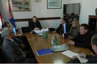 KËSHILLTARI POLITIK I AMBASADËS SË INDONEZISË VIZITON MEDVEGJËN