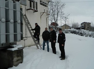 СТИГЛА СТРУЈА У МЕДВЕЂУ