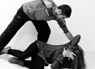 KONKURSI “ÇKA ËSHTË PËR MUA DHUNA?”