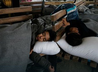 СВЕ ВИШЕ МИГРАНАТА ЖЕЛИ ДА СЕ ВРАТИ КУЋИ