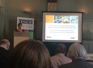 VERBIQ NË HAG NË TRUEZËN MBI ARSIMIMIN E PAKICAVE NACIONALE