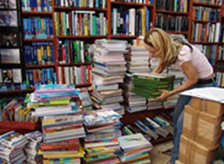 TEKSTE SHKOLLORE FALAS EDHE PËR NXËNËSIT E SHKOLLAVE TË MESME NGA FAMILJET E ME KUSHTE TË VËSHTIRA SOCIALE