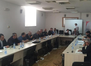 NË PRESHEVË TRYEZË E RRUMBULLAKËT PËR ARSIMIMIN NË GJUHËN SHQIPE