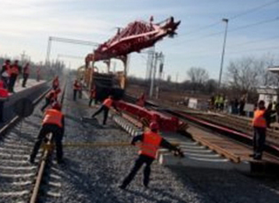 NORMALIZIMI I KOMUNIKACIONIT HEKURUDHOR NË PJESËT JUGORE TË KORIDORIT 10