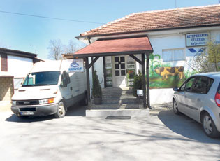 VAKSINIMI I LOPËVE NË KOMUNAT BUJANOC, PRESHEVË DHE MEDVEGJË