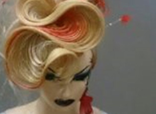 BUJANOVČANKA PRAVI NAJBOLJE VEČERNJE FRIZURE U SRBIJI