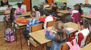 MË SHUMË NXËNËS TË KLASAVE TË PARA NË VRAJË DHE BUJANOC, NDËRSA MË PAK NË TËRGOVISHTË DHE BOSILEGRAD