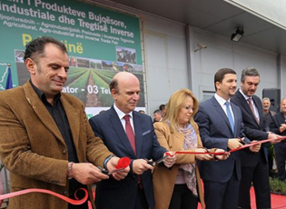 EKSPOZUESIT NGA JUGU I SERBISË NË PANAIRIN E PRISHTINËS