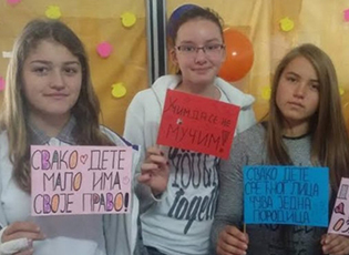 ОШ „Б. РАДИЧЕВИЋ“: ПОКЛОНИ ЗА ПРОМОЦИЈУ ДЕЧИЈИХ ПРАВА