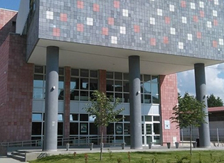 NË PARALELEN E FAKULTETIT EKONOMIK NË BUJANOC KA FILLUAR VITI I RI SHKOLLOR