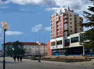 KOMUNA FINANCON PRAKTIKËN FINACIARE PËR 64 PERSONA