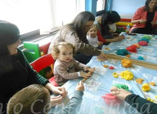 МЕДВЕЂА: ВРЕДНИ МАЛИШАНИ ДЕЧЈЕГ ВРТИЋА „МЛАДОСТ“