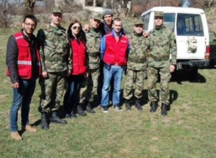 KRYQI I KUQ DHE USHTRIA NDIHMON BANORËT E NOVA SELLËS