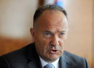 МИНИСТАР ШАРЧЕВИЋ СЕ САГЛАСИО СА  ПОВЕЋАЊЕМ ПЛАТА У ПРОСВЕТИ