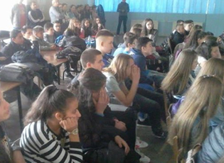 SHF “BRANKO RADIÇEVIQ”: INFORMOHU, THUAJ JO DROGËS