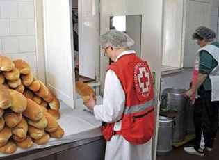 MINISTRI VULIN SOT NË KRYQIN E KUQ NË BUJANOC