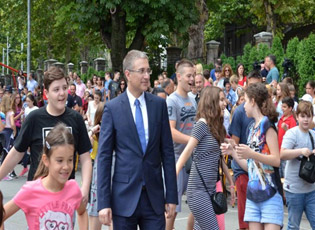 NGA SHTATORI NË SHKOLLAT FILLORE LËNDA E RE FACULTATIVE MBI SIGURINË E FËMIJË