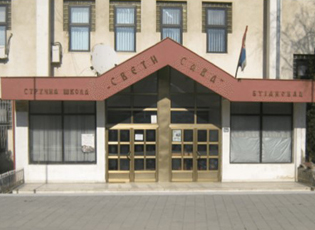 FILLON REGJISTRIMI I NXËNËSVE TË SHKOLLËS SË MESME