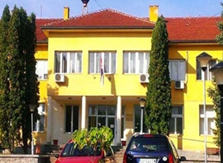 NË MEDVEGJË JANË DORËZUAR MIRËNJOHJET QENDRËS RAJONALE TË MINISTRISË SË MBROJTJES