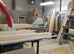 EMIGRANTËT NË TRAJNIME PËR ZDRUKTHTARË