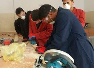 MIGRANTS FROM PRESEVO SUCCESSFULLY COMPLETED THE COURSE FOR CARPENTERS