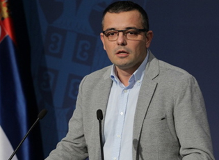 NEDIMOVIQ: TRI HERË MË SHUMË TË HOLLA PËR BUJQIT E RINJ