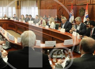 СЕДНИЦА САВЕТА ЗА НАЦИОНАЛНЕ МАЊИНЕ: ЗА ИНФОРМИСАЊЕ МАЊИНА 21,8 МИЛИОНА ДИНАРА