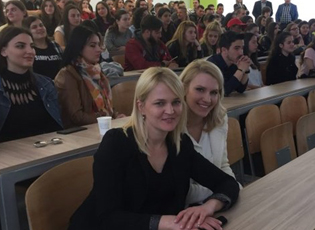 БУЈАНОВАЧКИМ СРЕДЊОШКОЛЦИМА ПРЕЗЕНТОВАНЕ МОГУЋНОСТИ ЗА СТУДИРАЊЕ