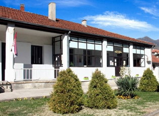 TRAJNIMI 18 ROMËVE PËR KUJDESTARË