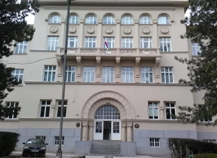 GJIMNAZISTËT KANË QENË BRILANT NË GARËN E MATEMATIKËS NË VRAJË