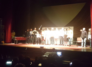 „BRUS LI I KRALJEVIĆ MARKO“ KAO KRITIKA DRUŠTVA