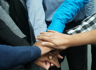 FONDACIONI PËR SHOQËRI TË HAPUR TË SERBISË: KONKURS NË KUADËR TË PROGRAMIT “AKTIVIZMI I QYTETARËVE DHE ZHVILLIMI I SHOQËRISË QYTETARE (AFATI: 14.04.2019)